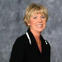 Debbie Grove Photo 31