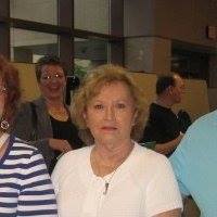Joan Elliott Photo 32