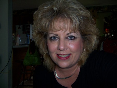 Lynda Lewis Photo 7