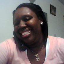 Essence Robinson Photo 16