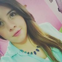 Larissa Vazquez Photo 6