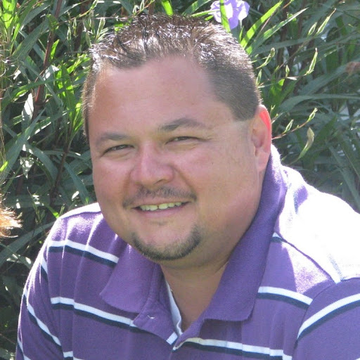 Luis Nieves Photo 34