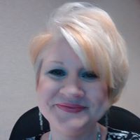 Kelli King Photo 13