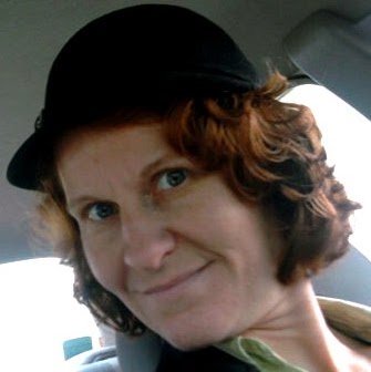 Lara Randall Photo 6