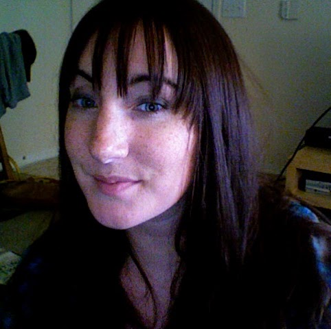 Laura Pratt Photo 42