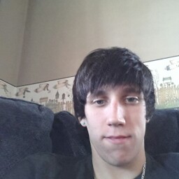 Devin Moore Photo 3