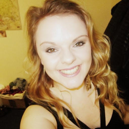 Catherine Page Photo 28