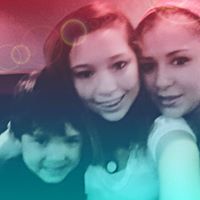 Melanie Pacheco Photo 25