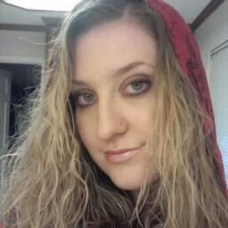 Sarah Griggs Photo 20