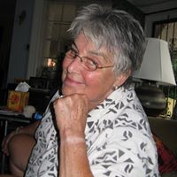 Suzanne Moller Photo 5