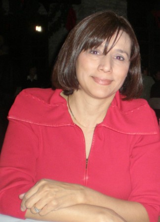 Linda Moreno Photo 17
