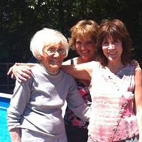 Suzanne Glazer Photo 3