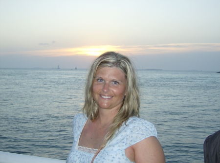 Mandy Brewer Photo 7