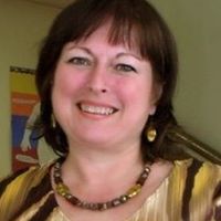 Tracy Ainsworth Photo 9