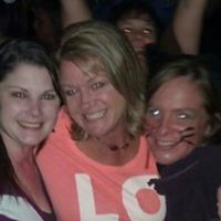 Julie Miner Photo 29