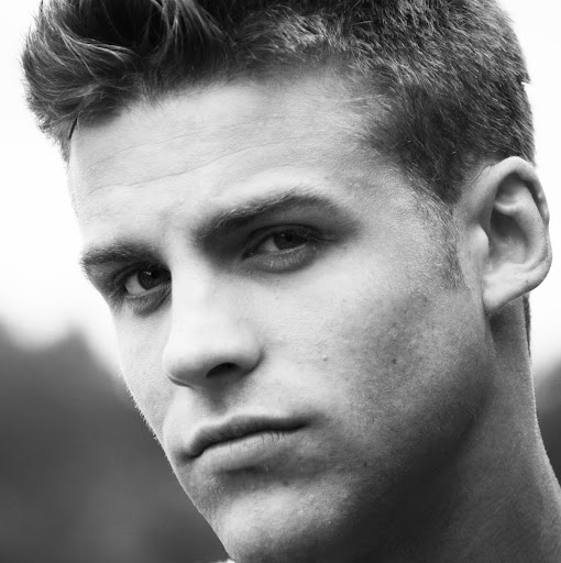 Michael Lazar Photo 42