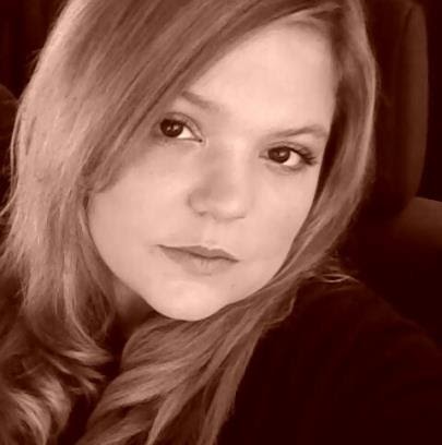 Heather Larkin Photo 46