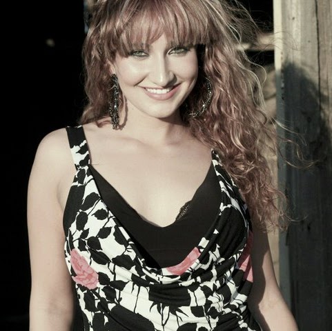 Cecilia Fisher Photo 27