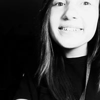 Victoria Farr Photo 8