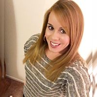 Melinda Lowe Photo 17