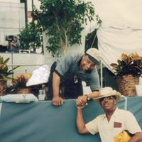 Leon Everett Photo 25