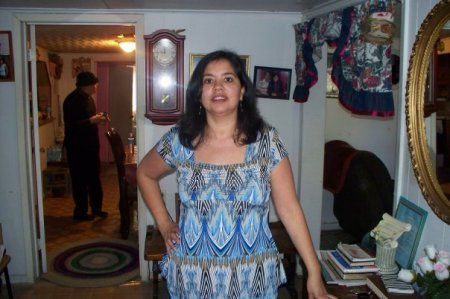 Linda Martinez Photo 45
