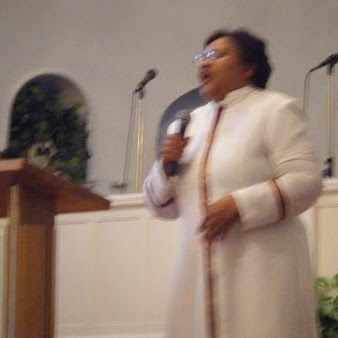 Theresa Moss Photo 40