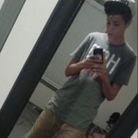 Joshua Tyler Photo 41