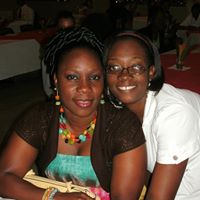 Sandi Lindsay Photo 14
