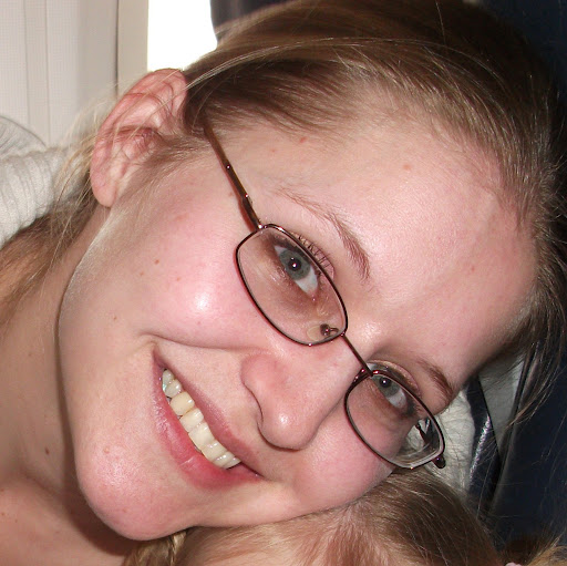 Melissa Meyer Photo 27