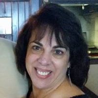 Lisa Segarra Photo 8