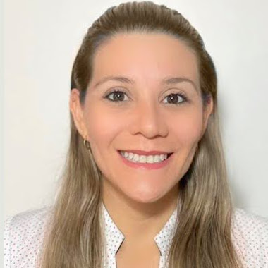 Jeannette Reyes Photo 18