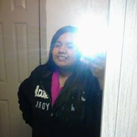 Suzanne Flores Photo 9