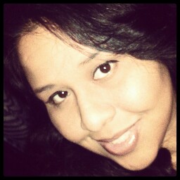 Renee Reyes Photo 18