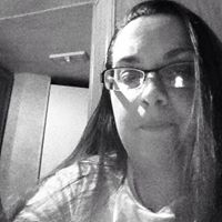 Renee Leblanc Photo 6
