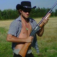 Parker Lindsay Photo 21
