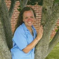 Elizabeth Koski Photo 4
