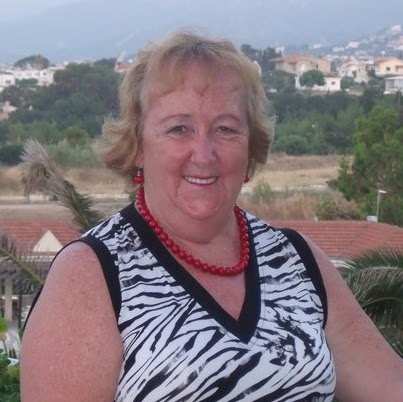 Anne Lloyd Photo 8