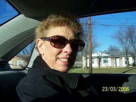 Pamela Myers Photo 25
