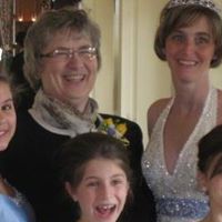 Donna Holmes Photo 38