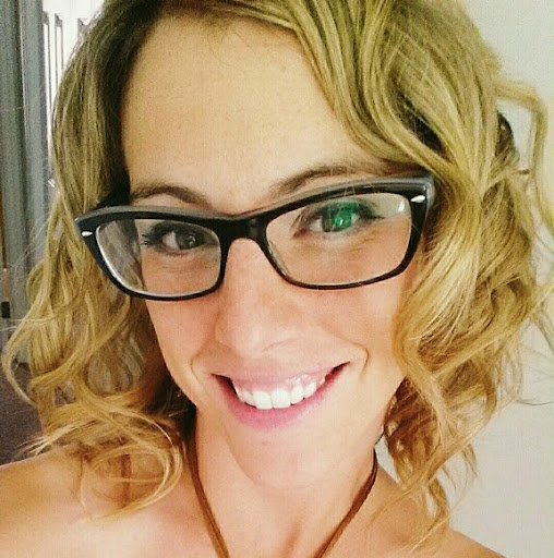 Christine Hess Photo 37