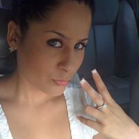 Julie Blanco Photo 18