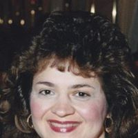 Erika Cox Photo 14