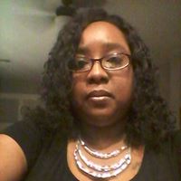 April Harris Photo 18