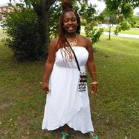 Nicole Lester Photo 18
