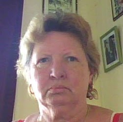 Ellen Lynch Photo 43