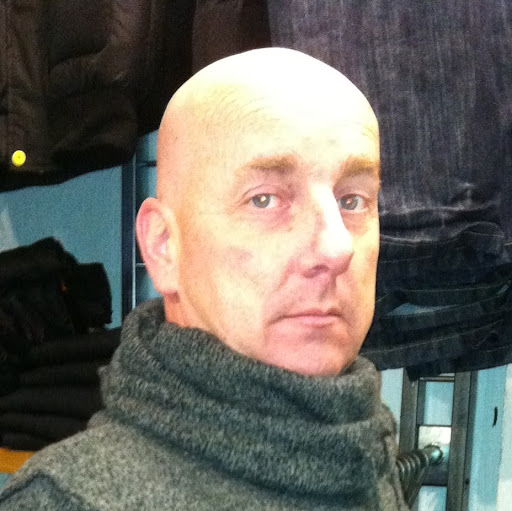 Martin Simons Photo 6