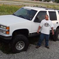 Johnny Howell Photo 29