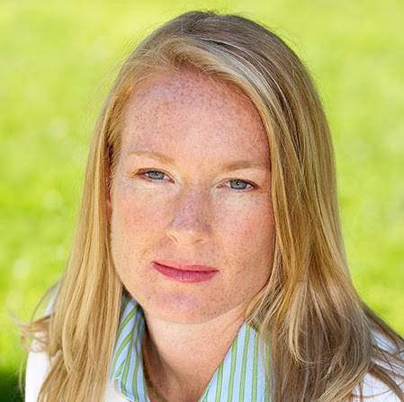 Sarah Clayton Photo 9