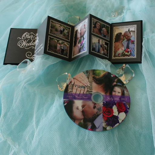 Kelly Varner Photo 32